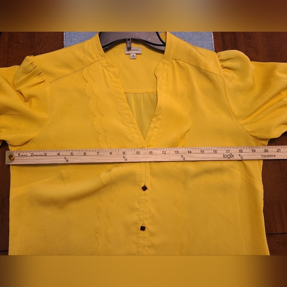 Cremieux Yellow Short Sleeve Bliuse Size Medium - Picture 5 of 11